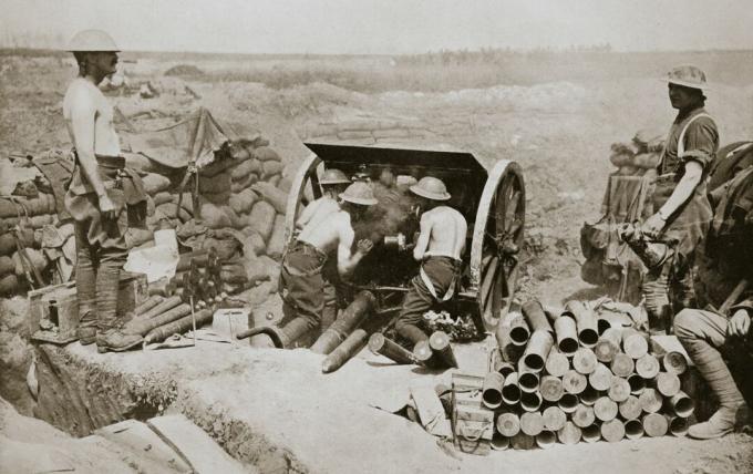 Varmt arbejde på Guns 'Somme-kampagne Frankrig Første verdenskrig I 1916