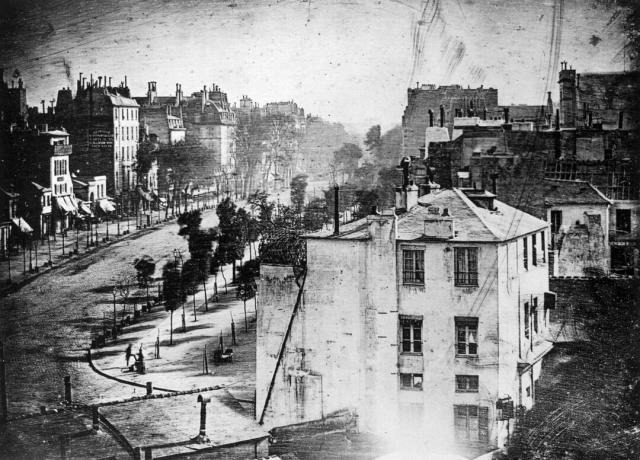 Boulevard du Temple, Paris - Daguerreotype taget af Louis Daguerre.