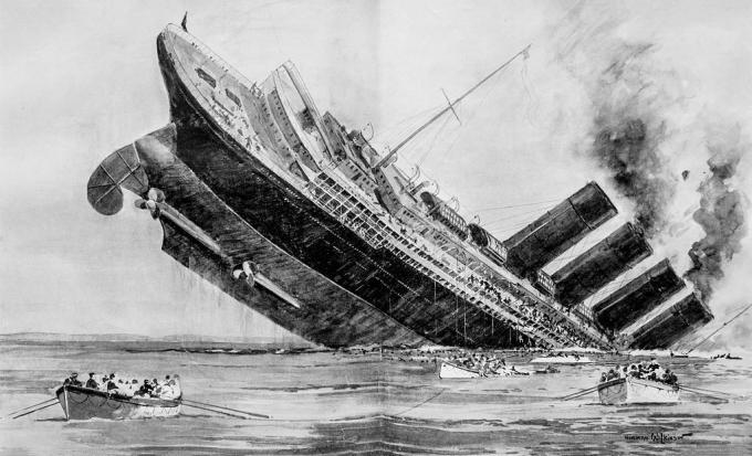 RMS Lusitania synker, hæk i luften.