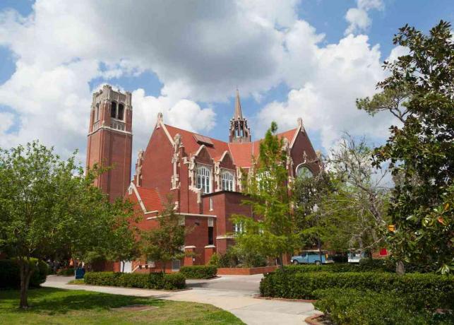 Auditorium og Century Tower ved University of Florida