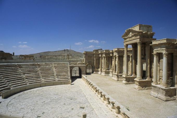 Restaureret sten- og marmor-udendørs teater i Palmyra, Syrien