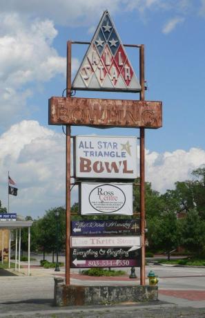 All-Star Triangle Bowling Alley i Orangeburg, South Carolina.
