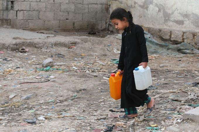 Yemenier står over for fortsat krise med rent vand