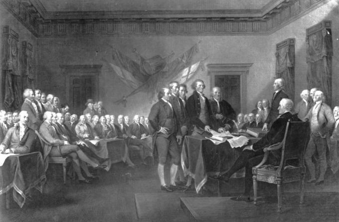 Den første kontinentale kongres afholdes i Carpenter's Hall, Philadelphia for at definere amerikanske rettigheder og organisere en plan for modstand mod tvangsaktioner, der blev indført af det britiske parlament som straf for Boston Tea Parti.