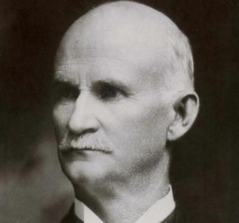 Hovedportræt af John Browning