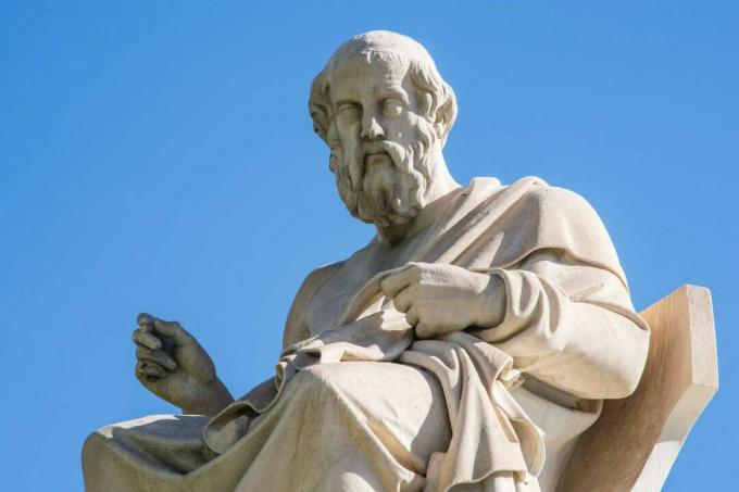 statue af Platon i Athen