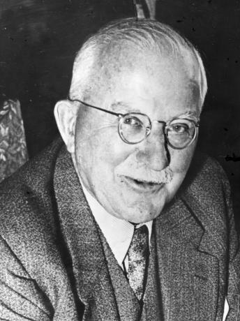 Dr. Hermann Staudinger grundlægger af polymerkemi